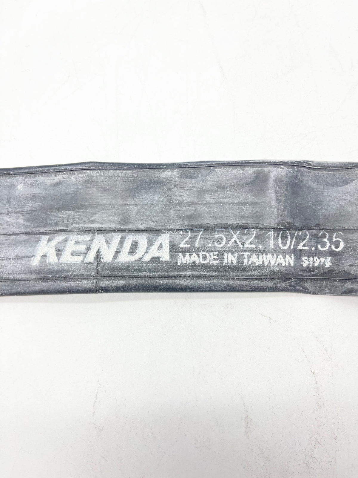 Kenda 27.5x2.10-2.35 Schrader 32mm