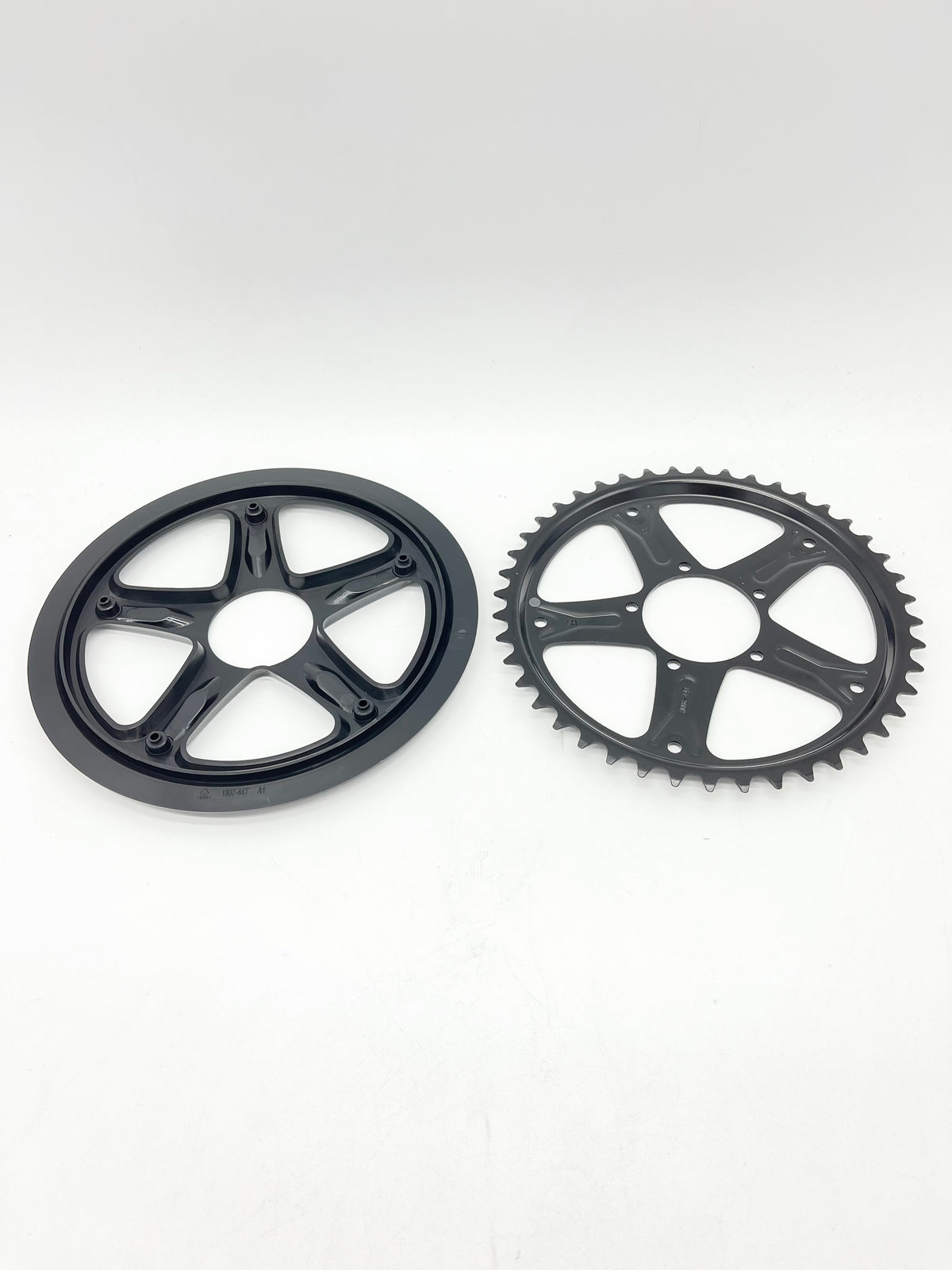 Stock 44T Chainring / Guard for BBS02
